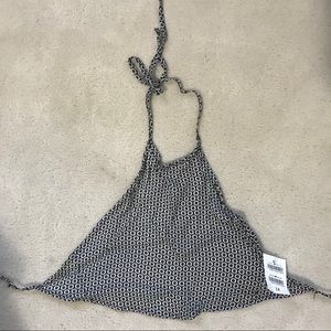 Brandy Melville BRAND NEW Daisy Crop Top